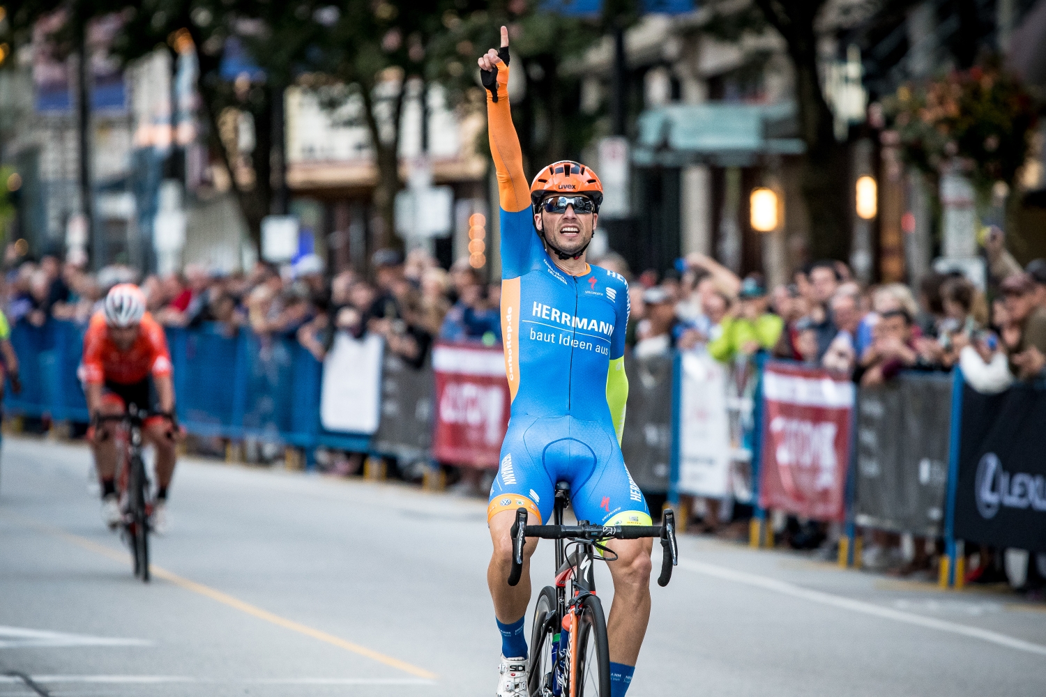Florenz Knauer Aims for Third Straight Win at NEW WEST GRAND PRIX